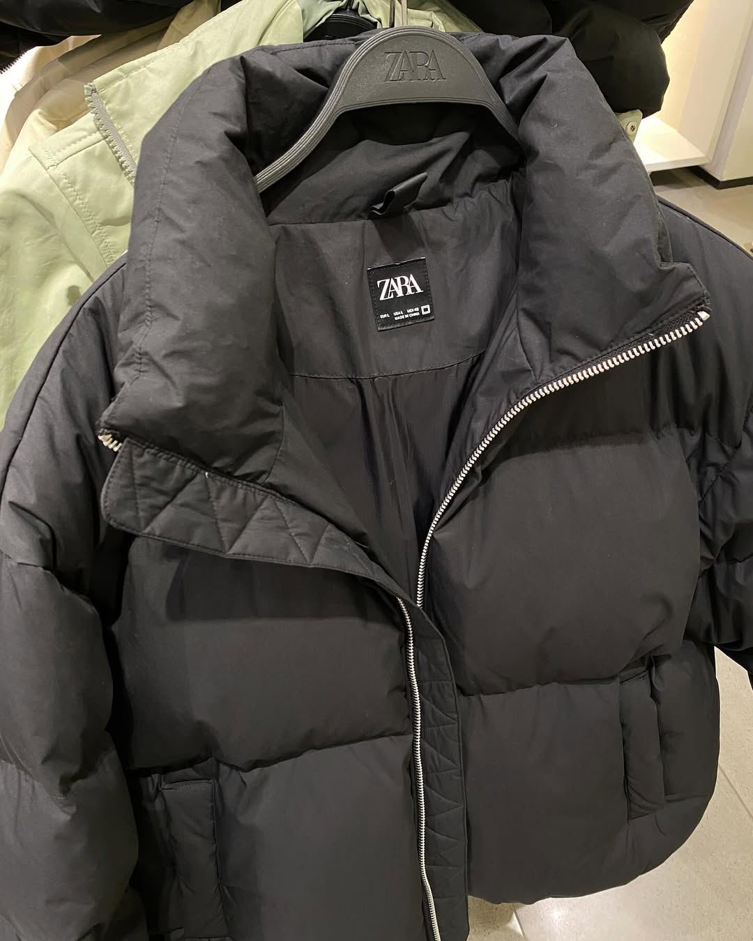 Waterproof Puffer Jacket - Black